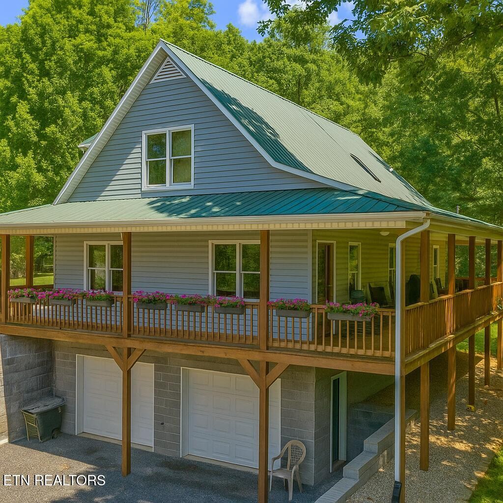 764 Heck Branch Rd