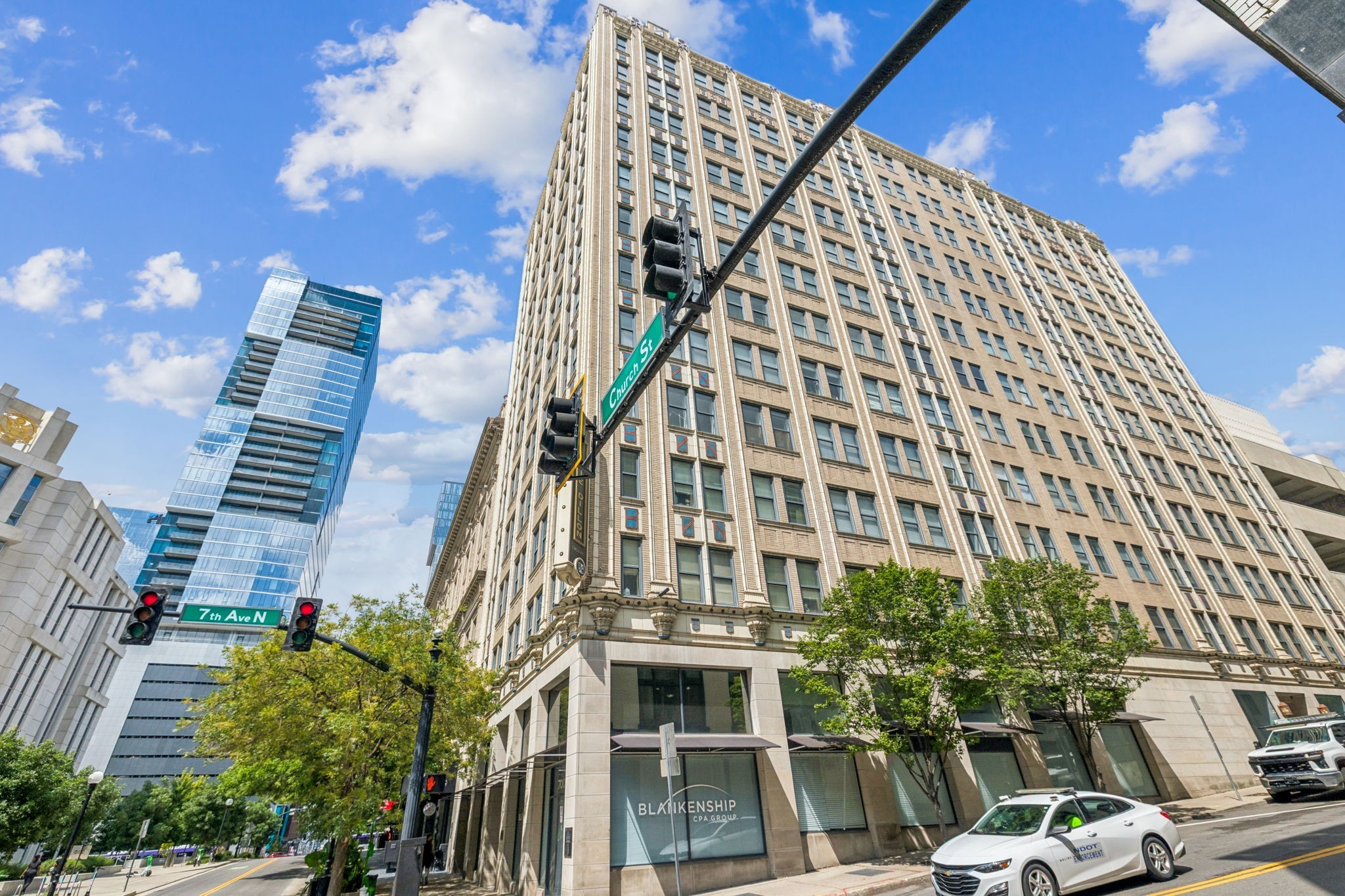 700 Church St 204