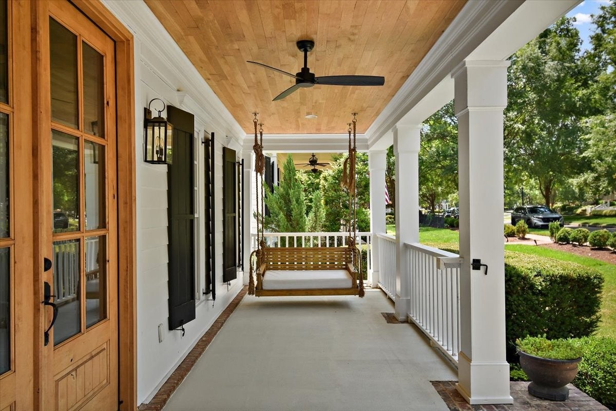 1626 Championship Blvd, Franklin TN 37064 4-bed home, photo 2 of 30