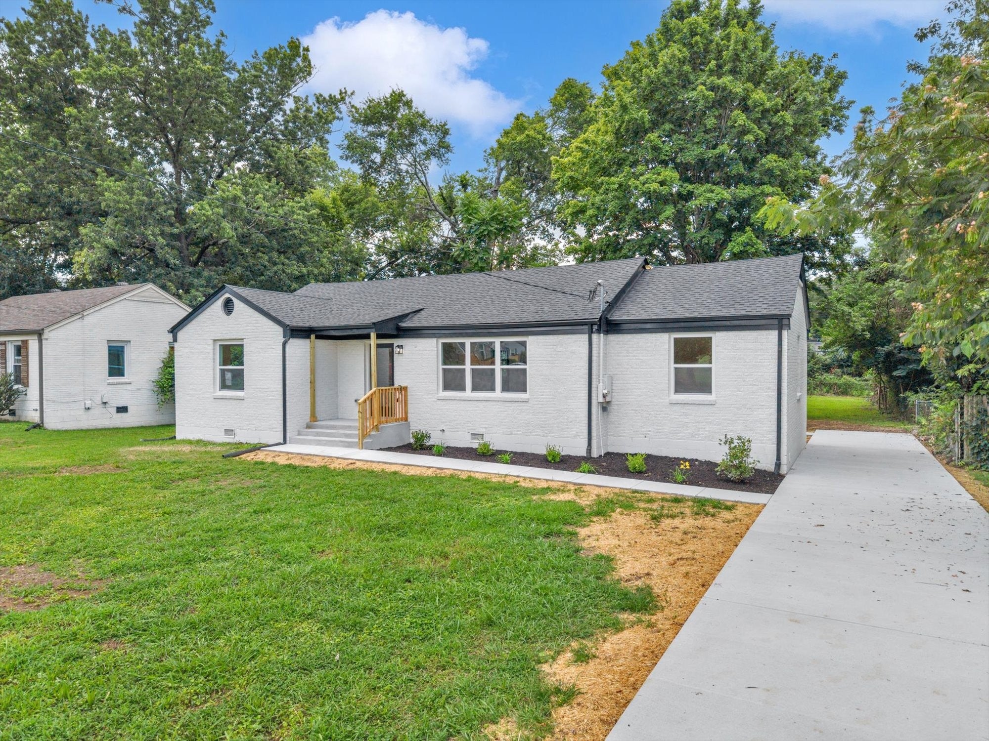 2125 Crystal Dr