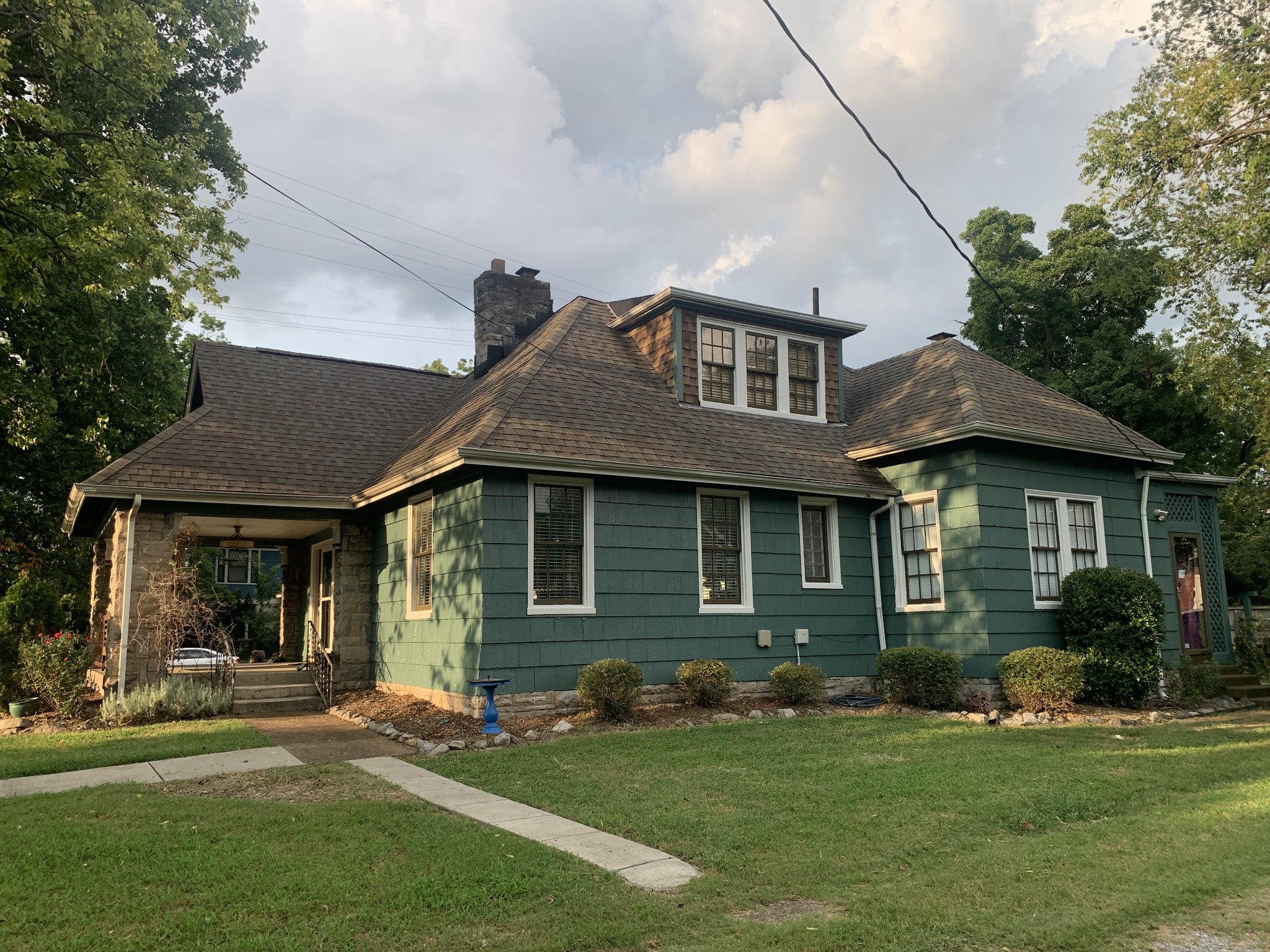 733 Benton Ave