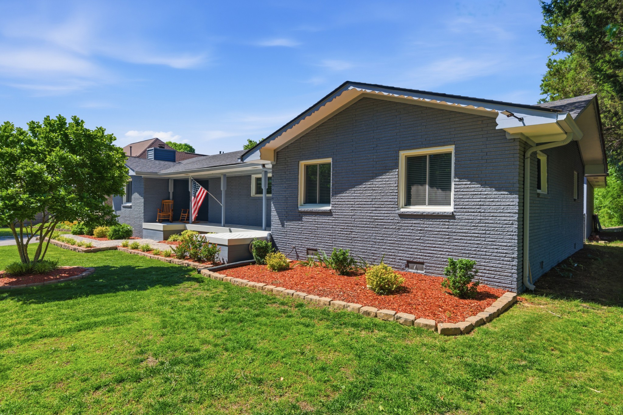 105 Brooklawn Dr