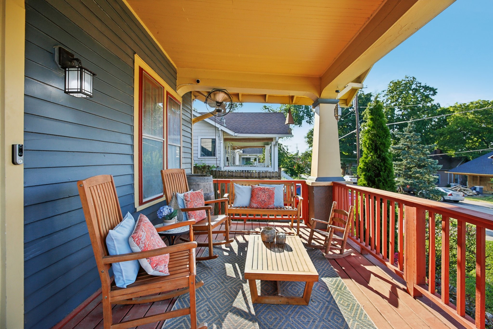 1118 Granada Ave