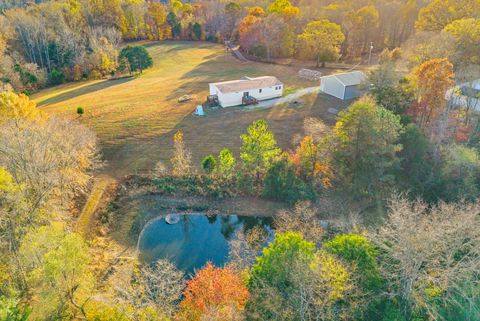 111 Antioch Rd Charlotte TN 37036