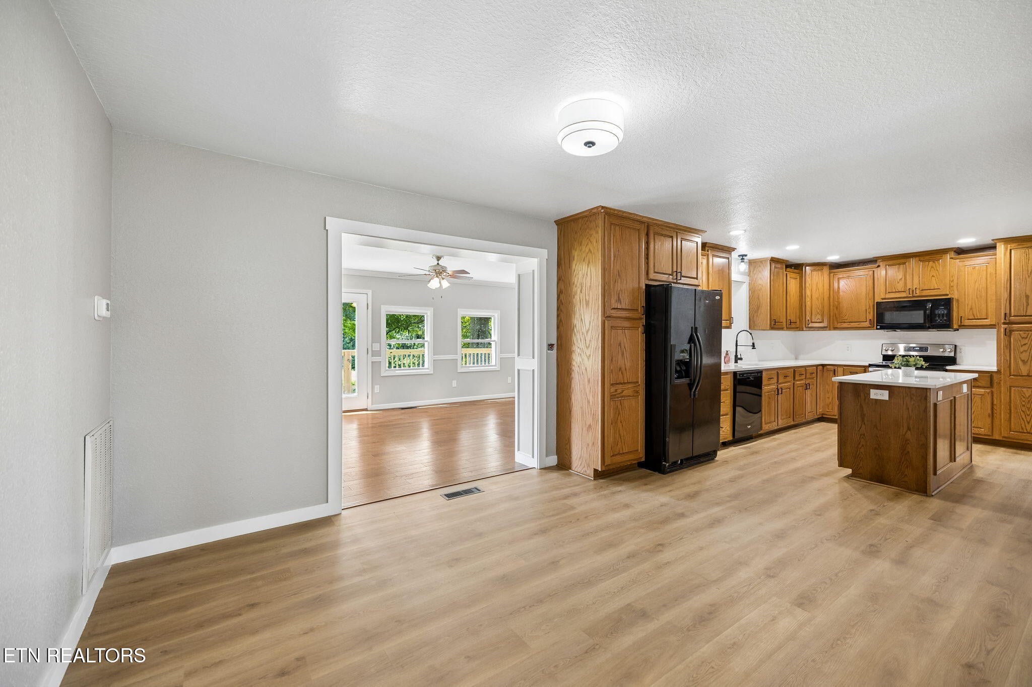 1509 Ted Davis Rd