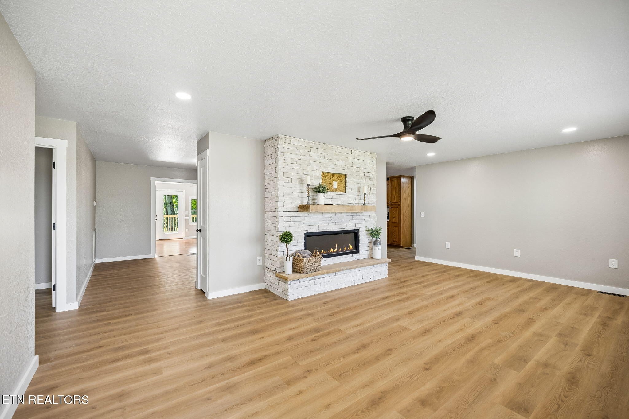 1509 Ted Davis Rd