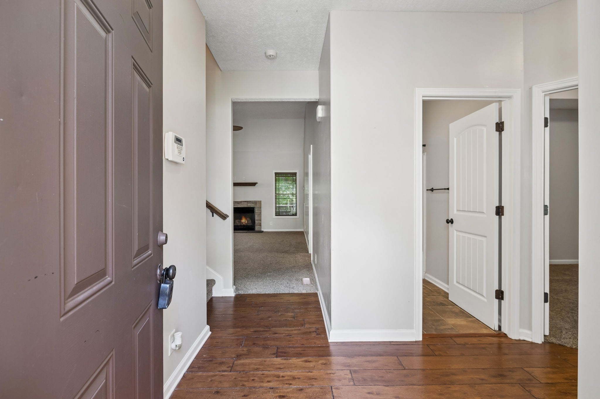 634 Hidden Valley Dr