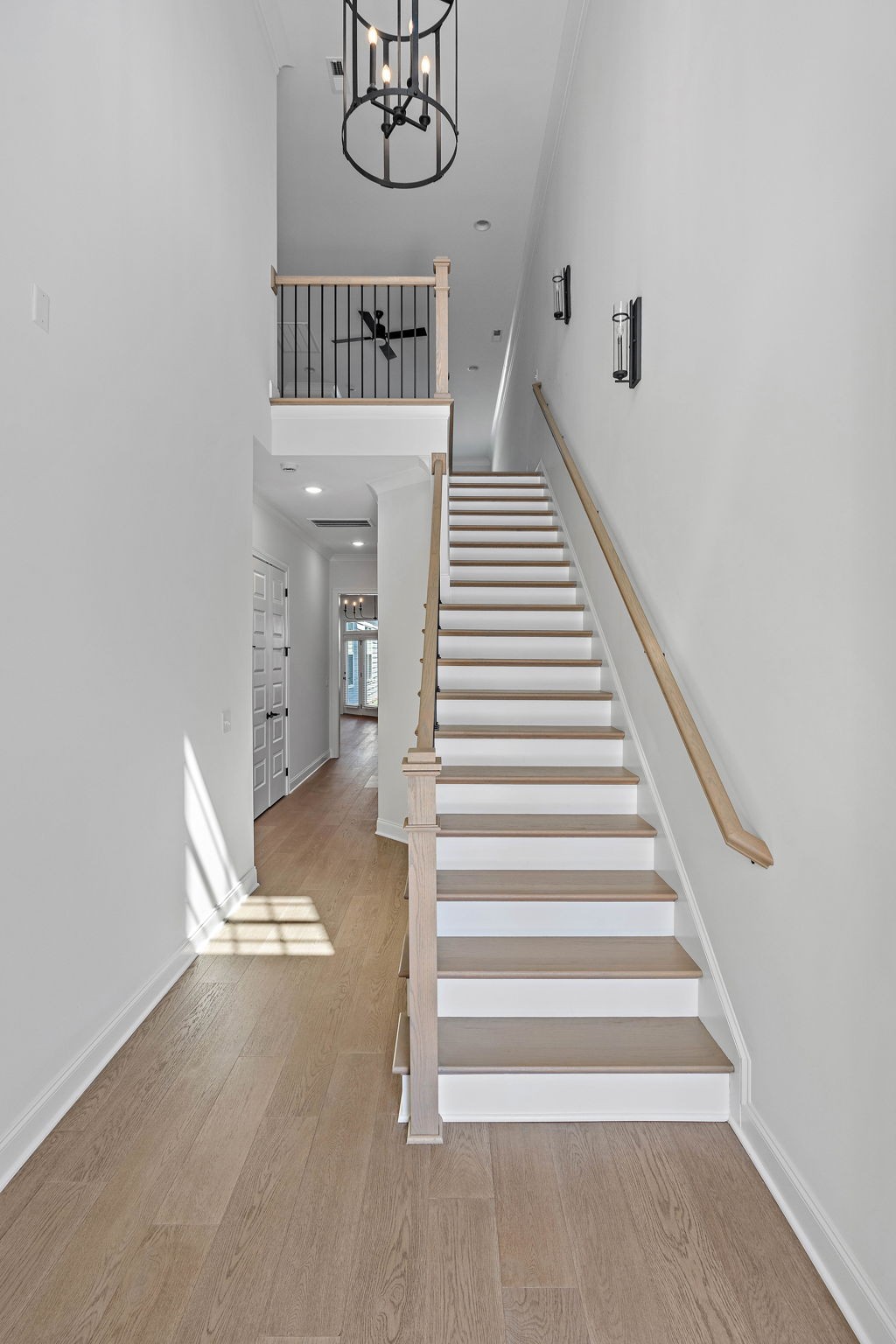 3012 Long Branch Cir