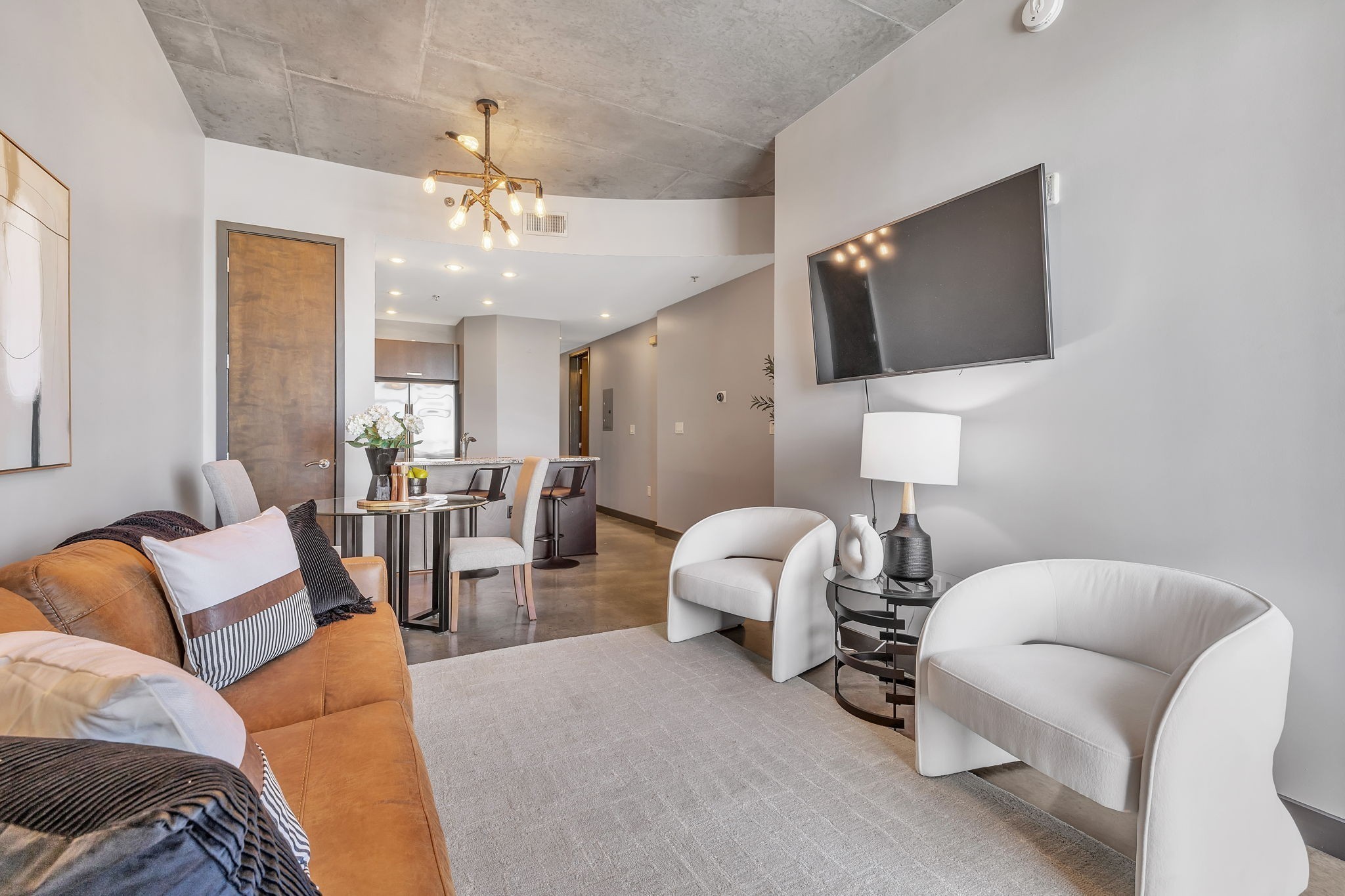 1510 Demonbreun St 806
