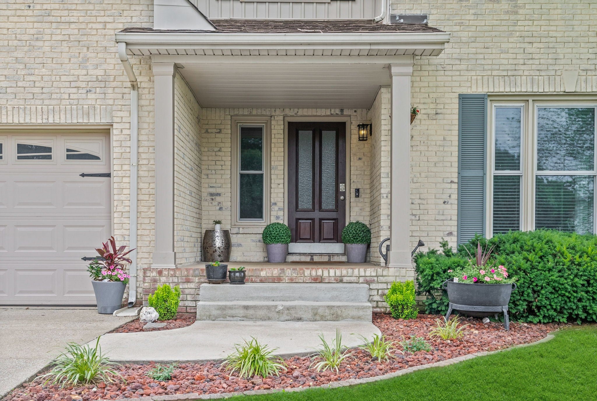 3154 Quincy Ln