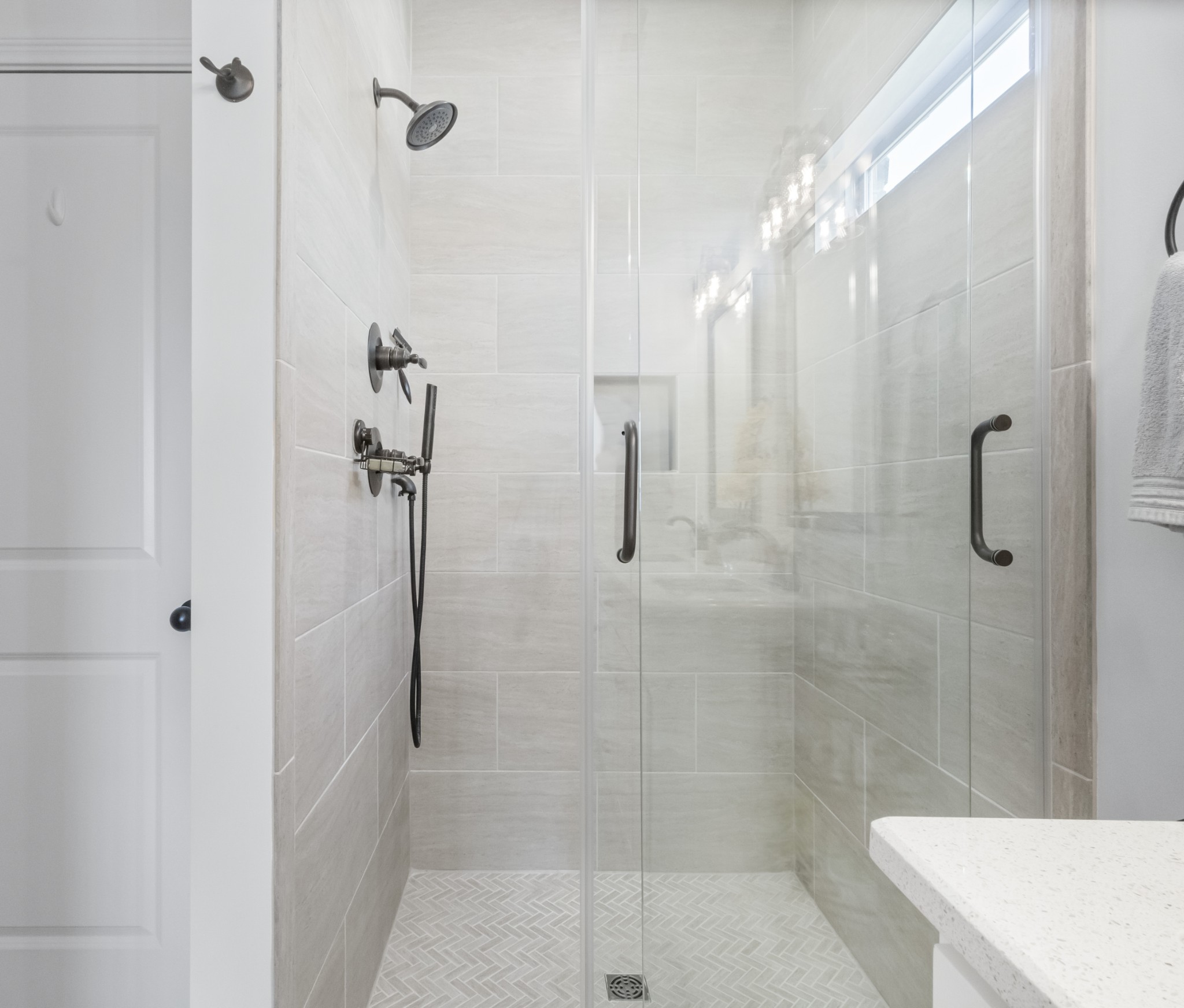 Clarksville, Tennessee 37043, United States, 3 Bedrooms Bedrooms, ,2 BathroomsBathrooms,Residential,Active,104420