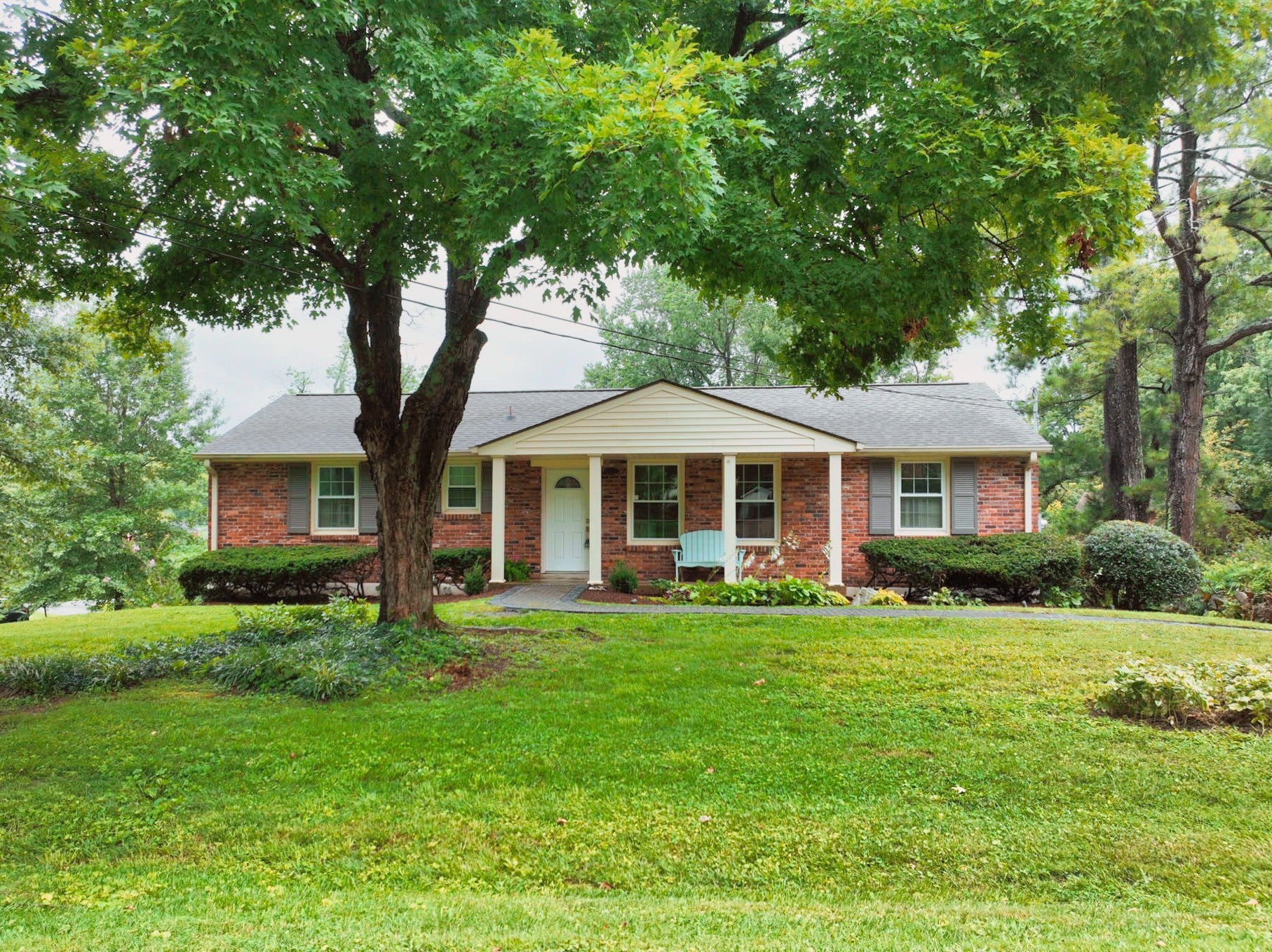 4807 Arden Dr, Nashville TN 37211 3-bed home, photo 4 of 59