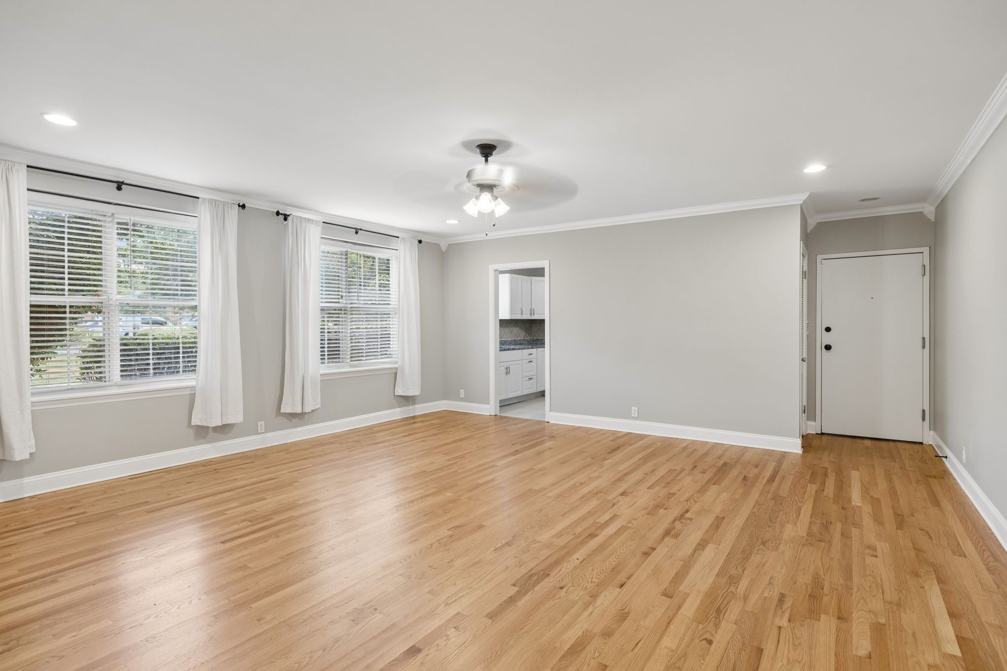 1112 Clifton Ln 10