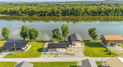 1085 Wc Pickett Rd Clifton TN 38425