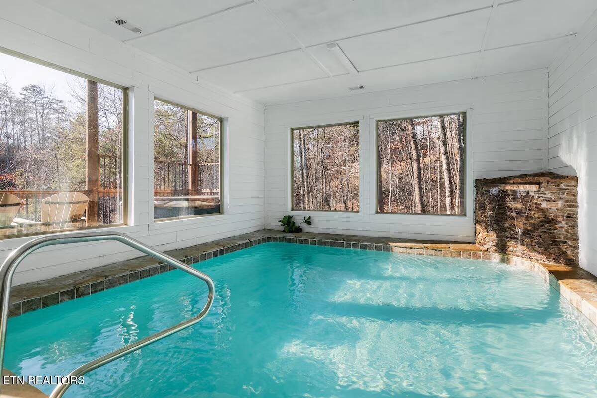 2110 Elk Pass Lane