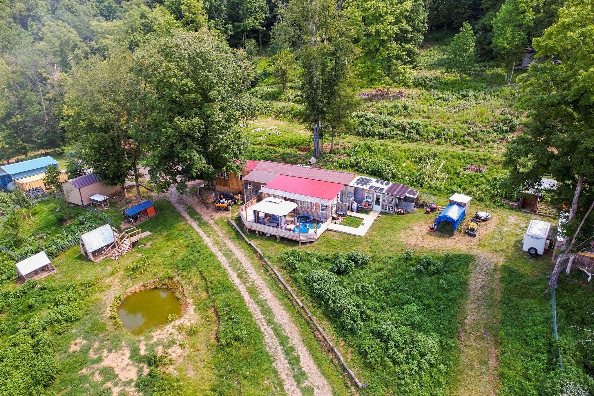 5056 Claiborne Ln