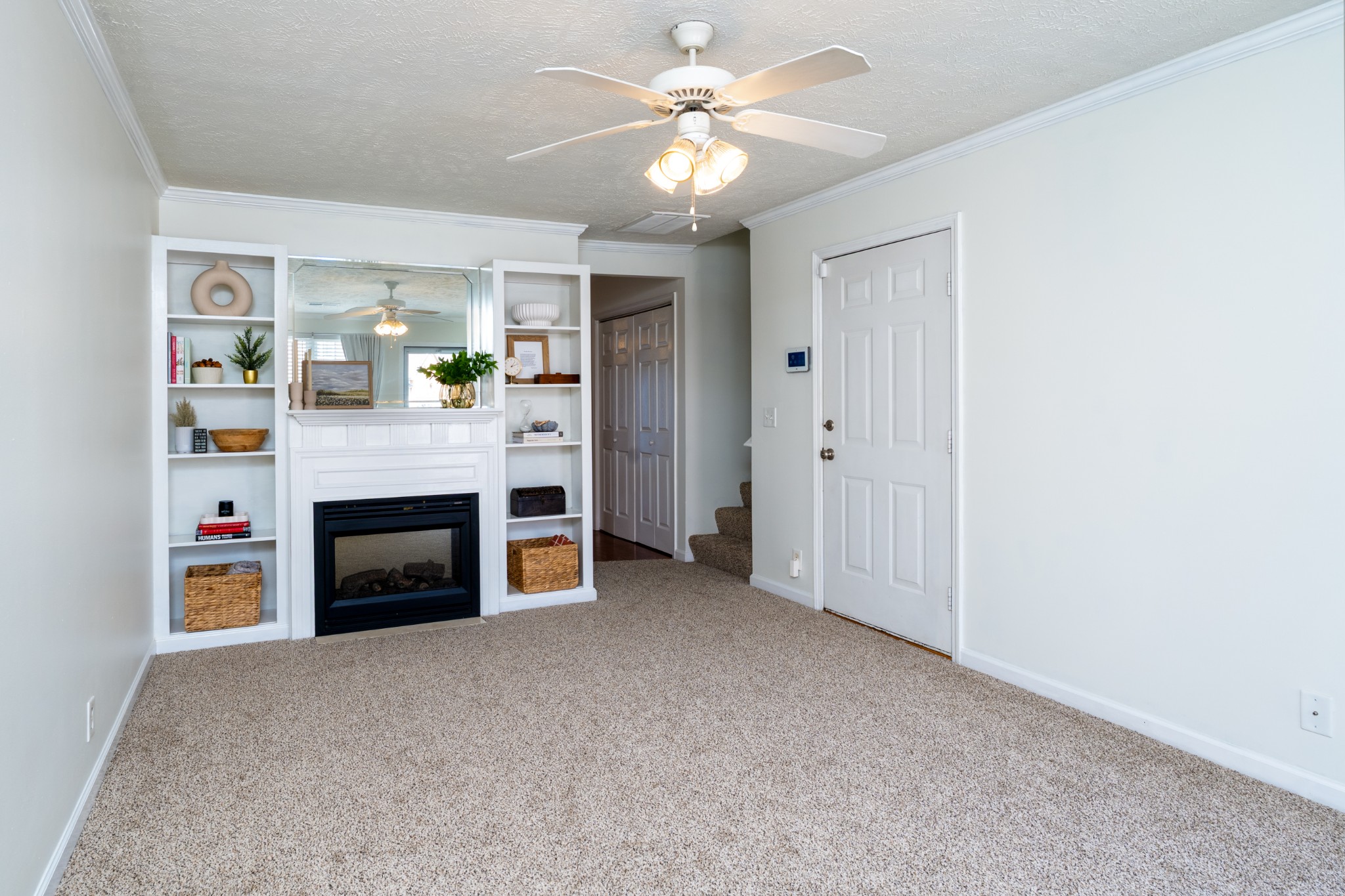 2120 Lebanon Pike 111