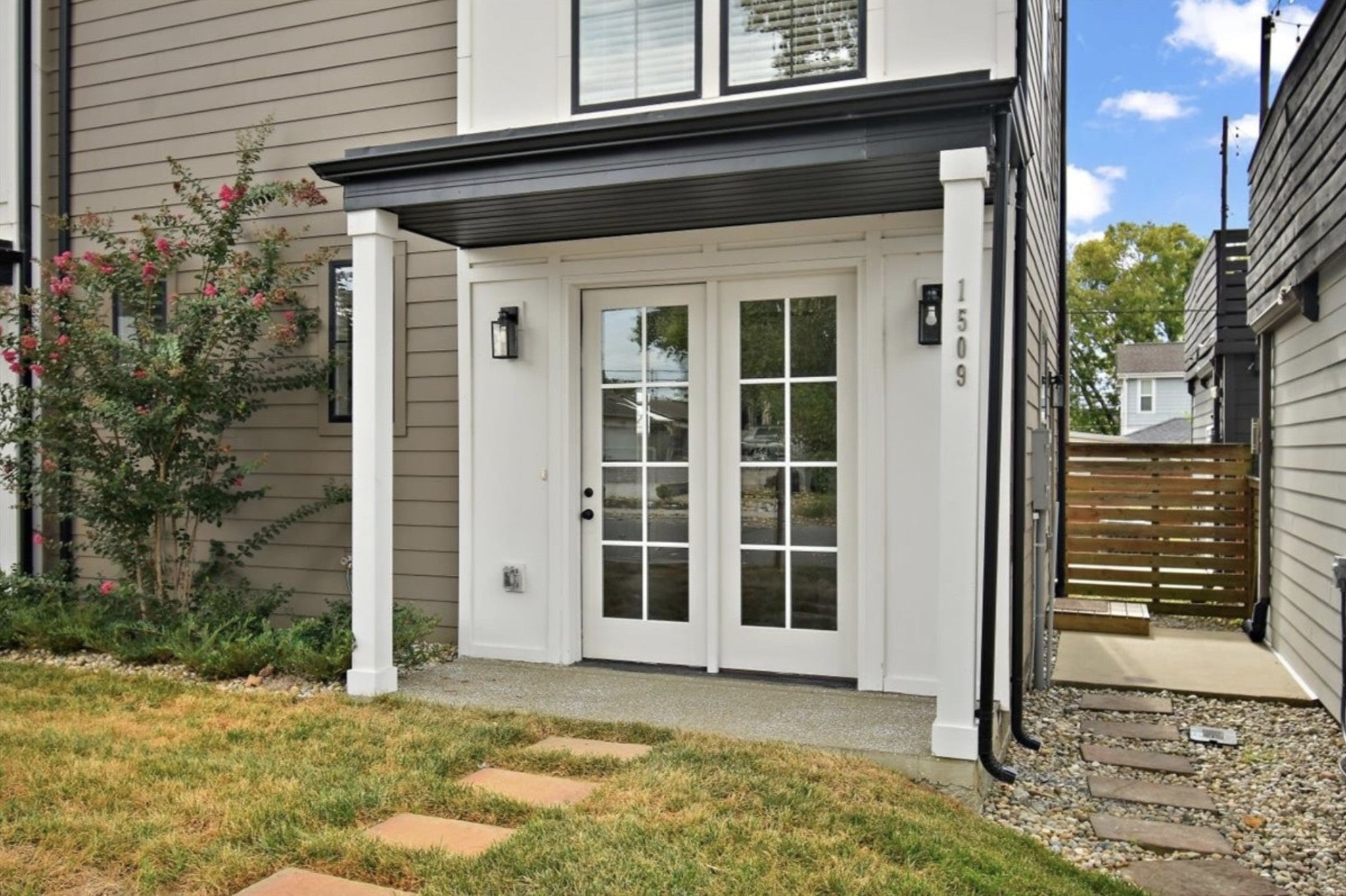 1509 55th Ave N