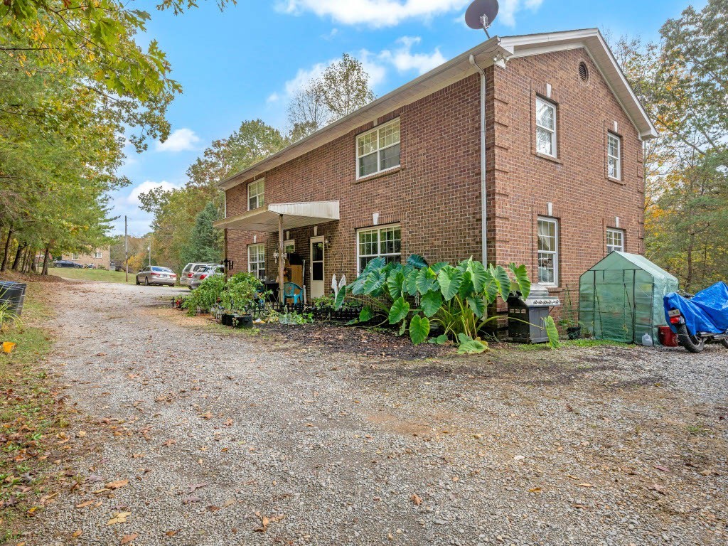 10116 Sneed Pt