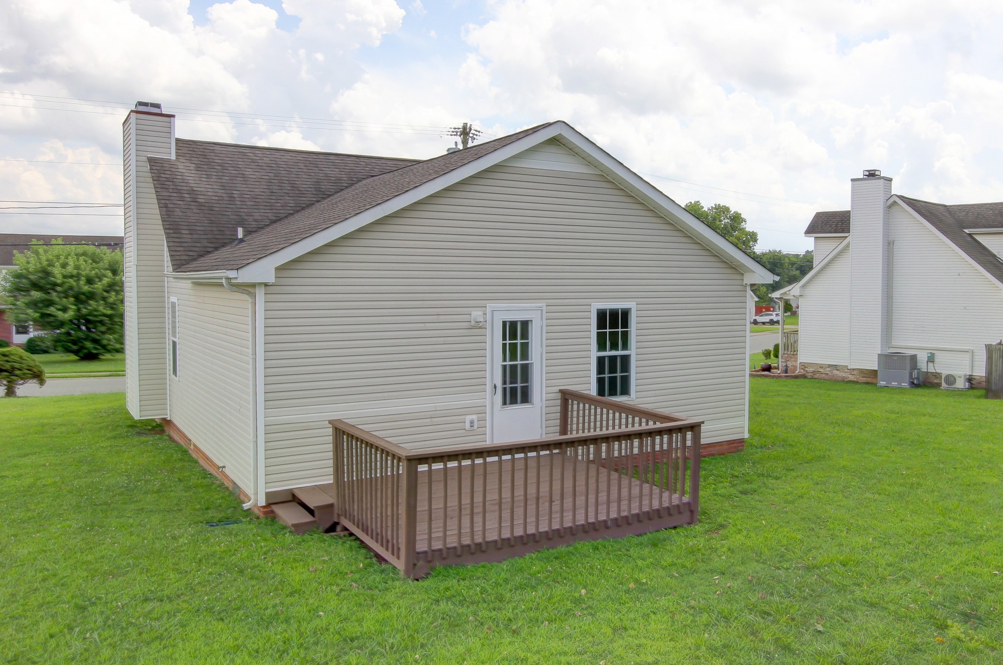 1317 Venessa Dr