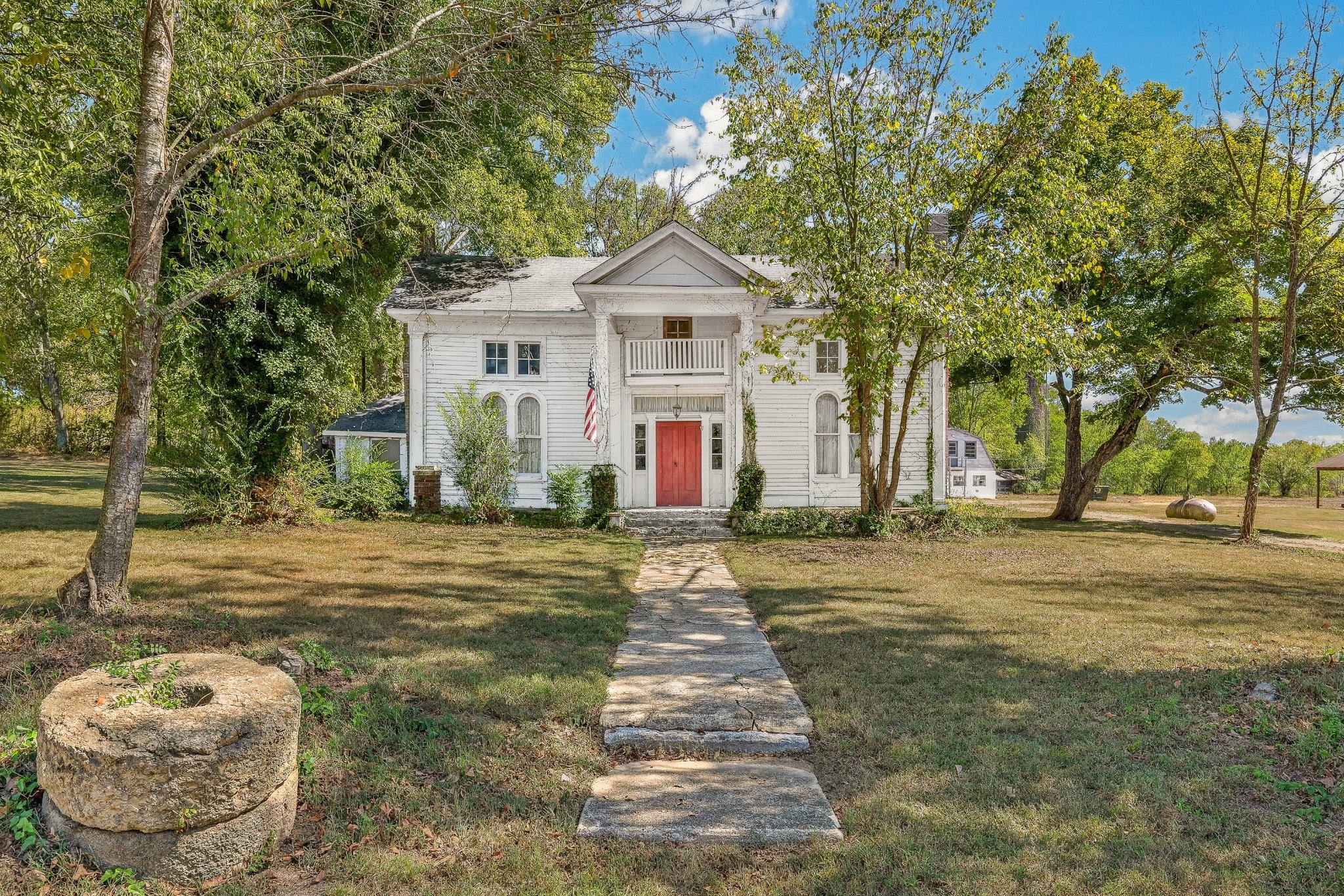 330 Swan Creek Rd