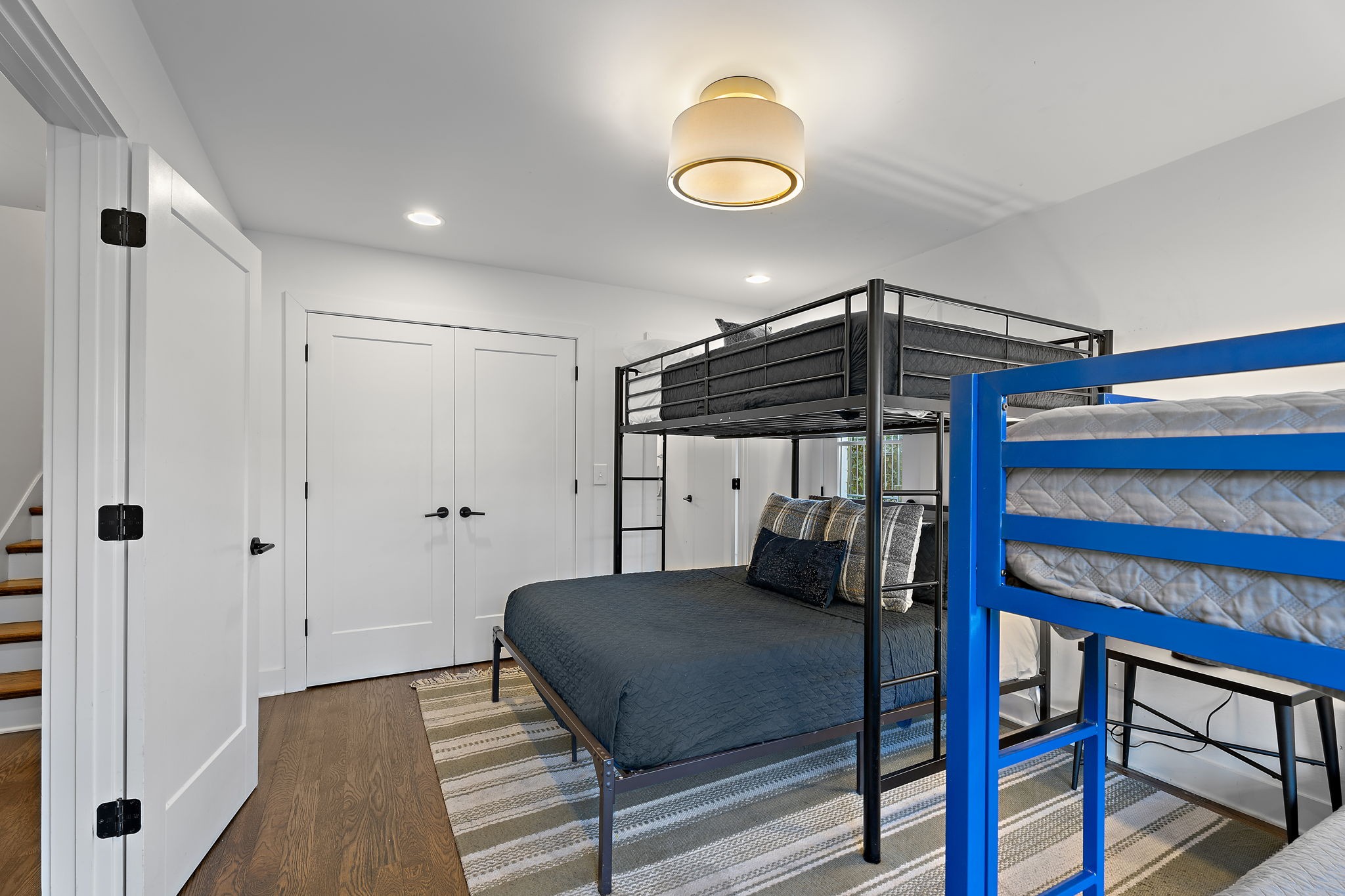 519 Chesterfield Ave 1