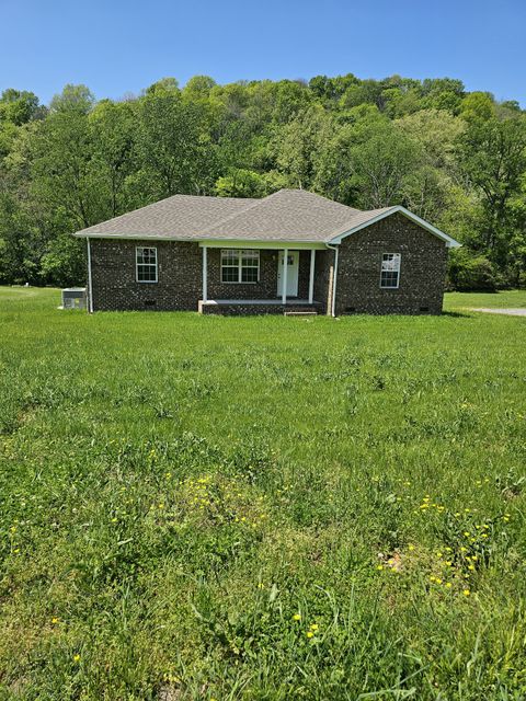 4020 Hartsville Rd Lafayette TN 37083