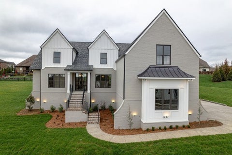 Photo of 1 Cobbler Ridge Rd, Franklin, TN 37064 (MLS # 3620399)