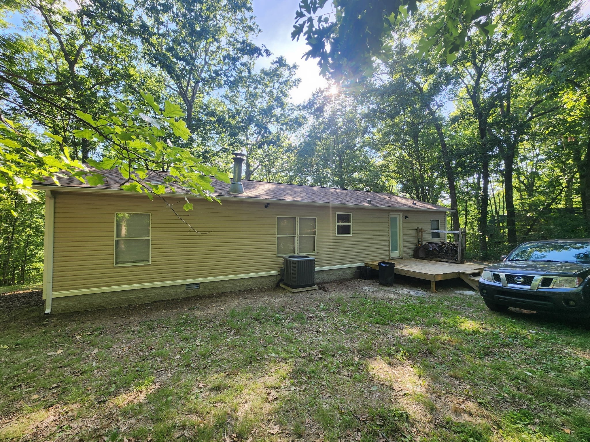 198 Neil Dr