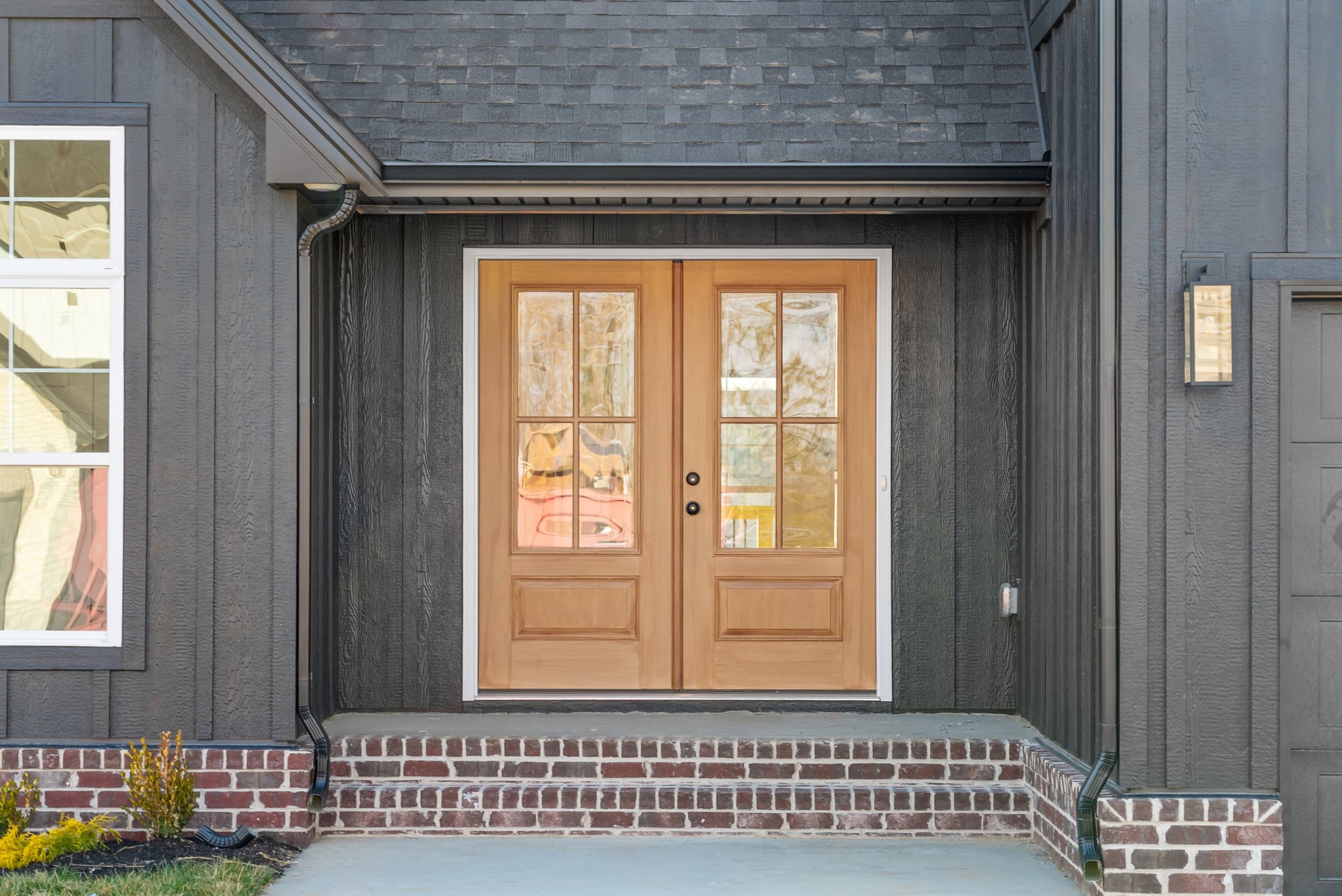 1593 Collins View Way