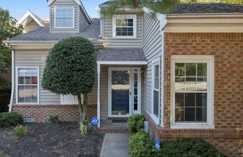 5230 Village Way Nashville TN 37211