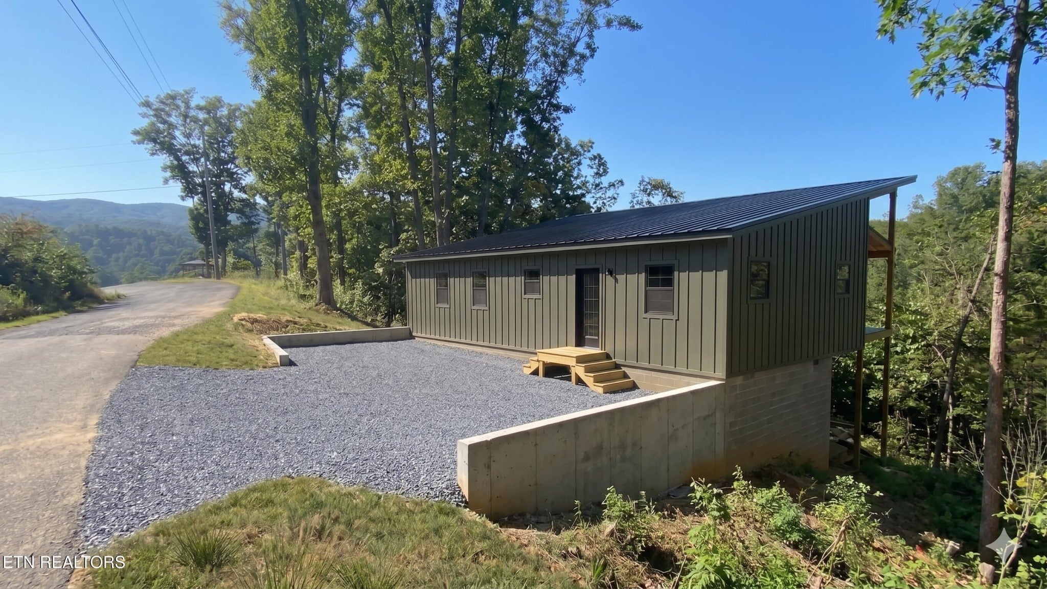3256 Emerald Springs Loop
