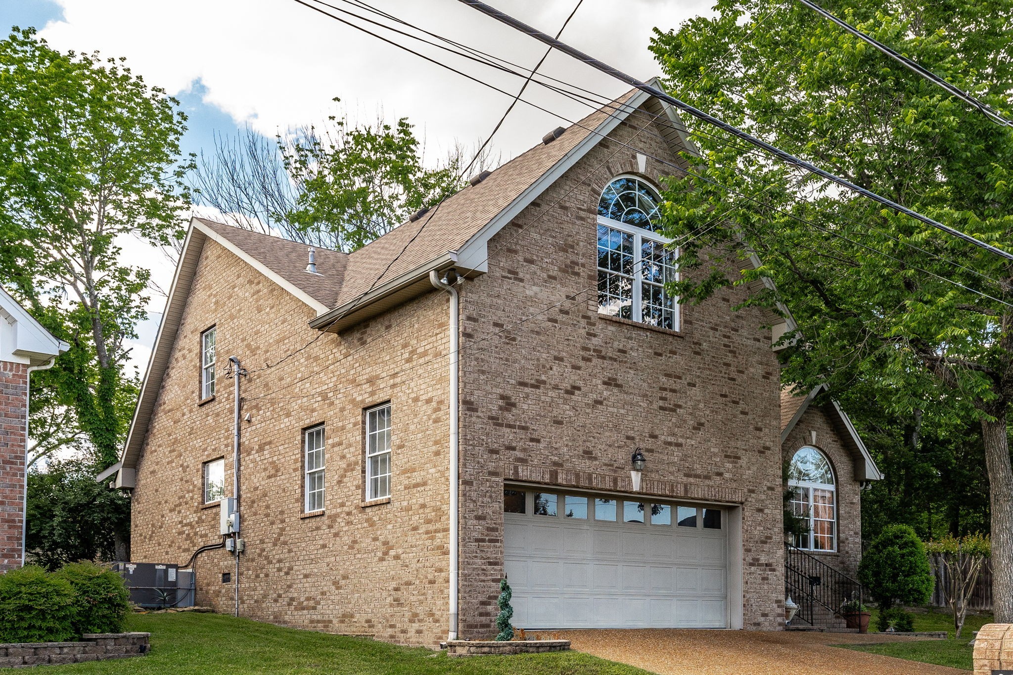 813 Travis Springs Dr