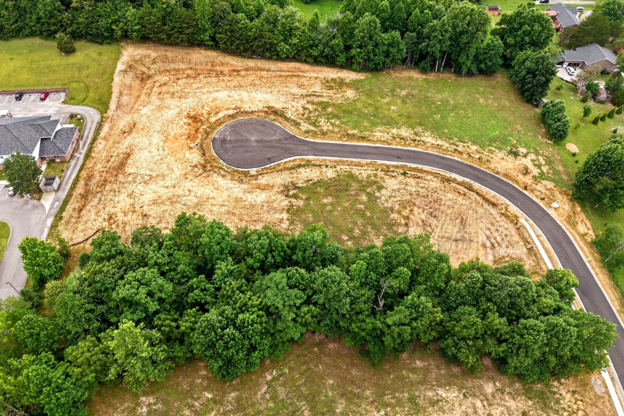 16 Brook View Dr