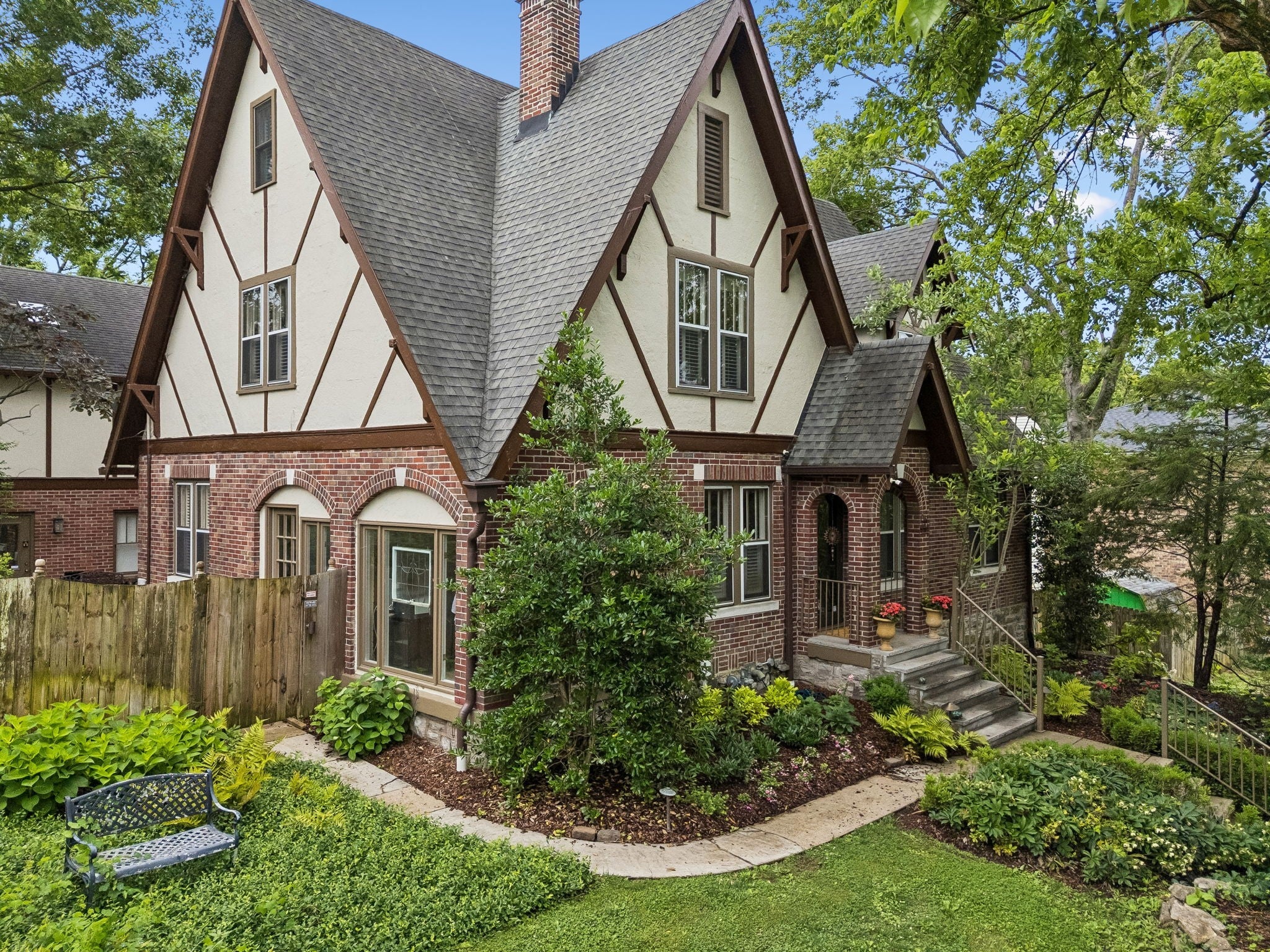 4-bed home for rent in Nashville, TN 37212, 2617 Barton Ave 2617 Barton Ave, Nashville TN 37212 4-bed home, photo 4 of 58