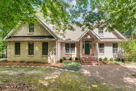 1008 Ridgecrest Dr Kingston Springs TN 37082