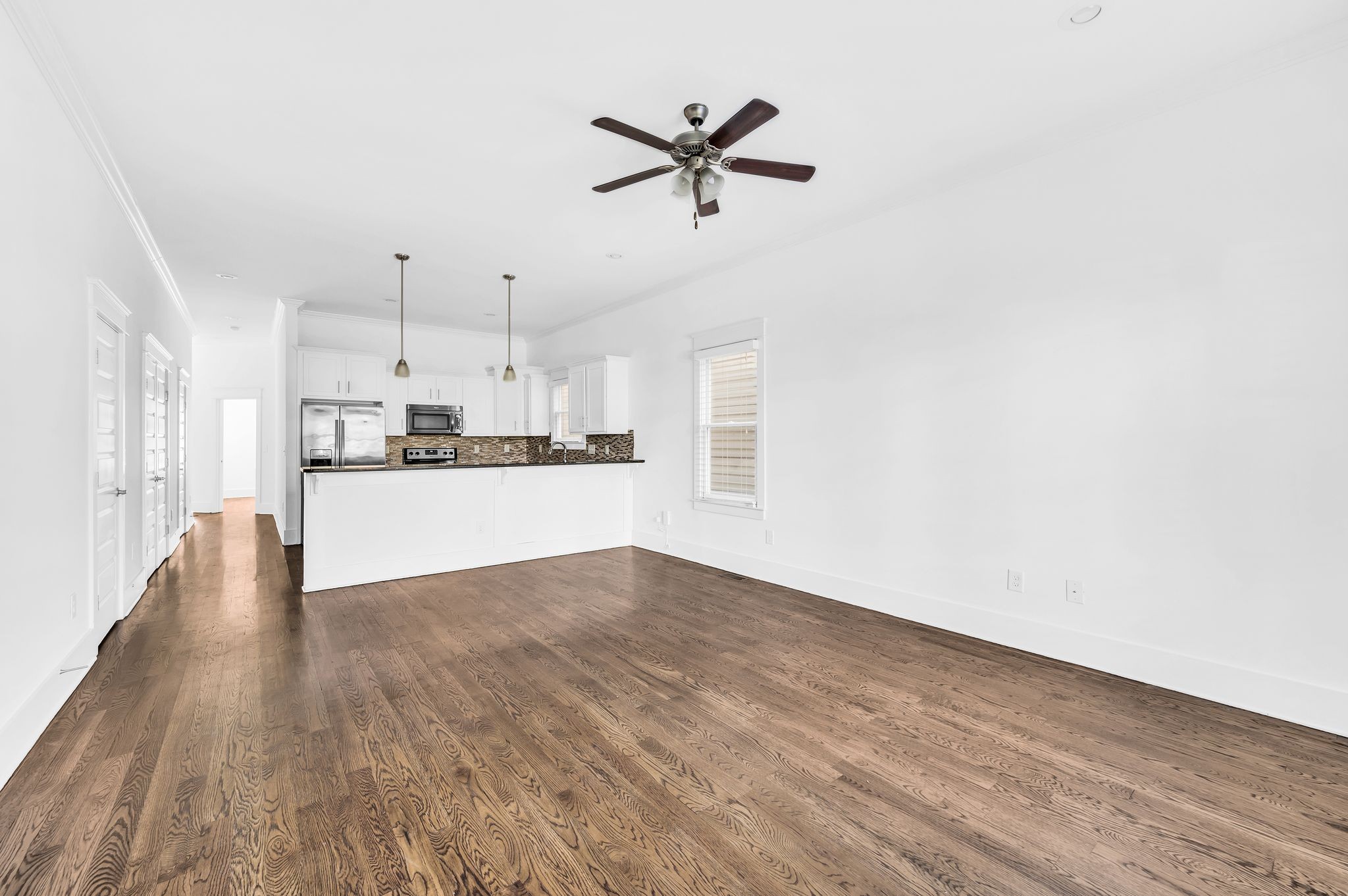 Nashville, Tennessee 37209, United States, 3 Bedrooms Bedrooms, ,3 BathroomsBathrooms,Residential,Active,40319