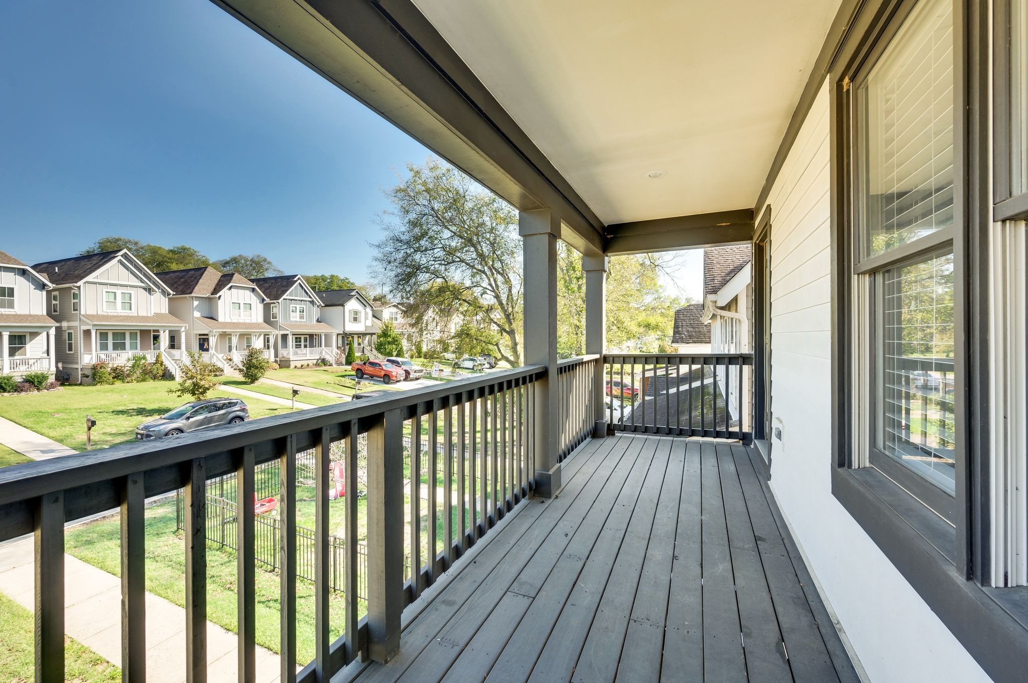 Nashville, Tennessee 37209, United States, 3 Bedrooms Bedrooms, ,3 BathroomsBathrooms,Residential,Active,40319