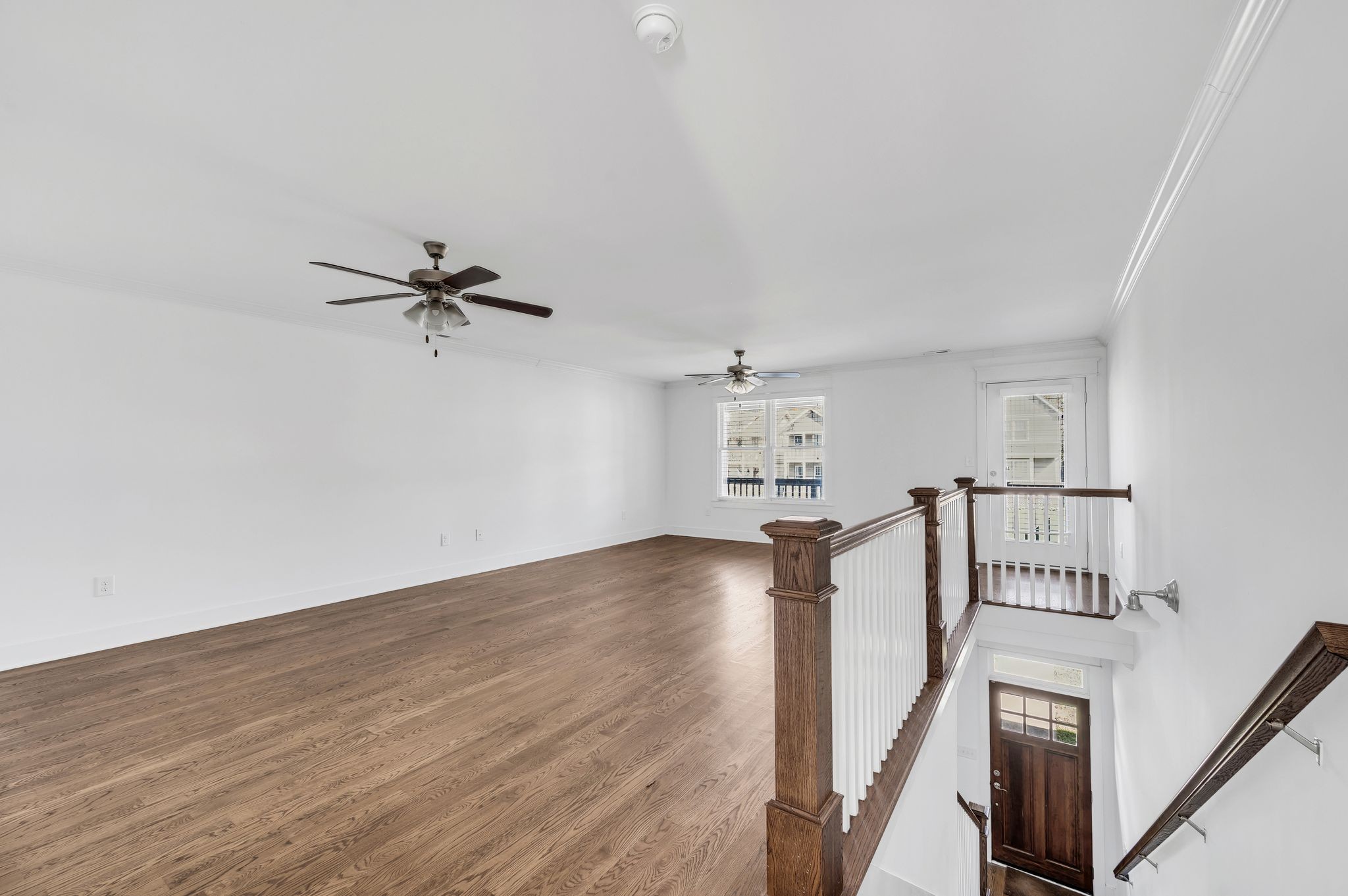 Nashville, Tennessee 37209, United States, 3 Bedrooms Bedrooms, ,3 BathroomsBathrooms,Residential,Active,40319