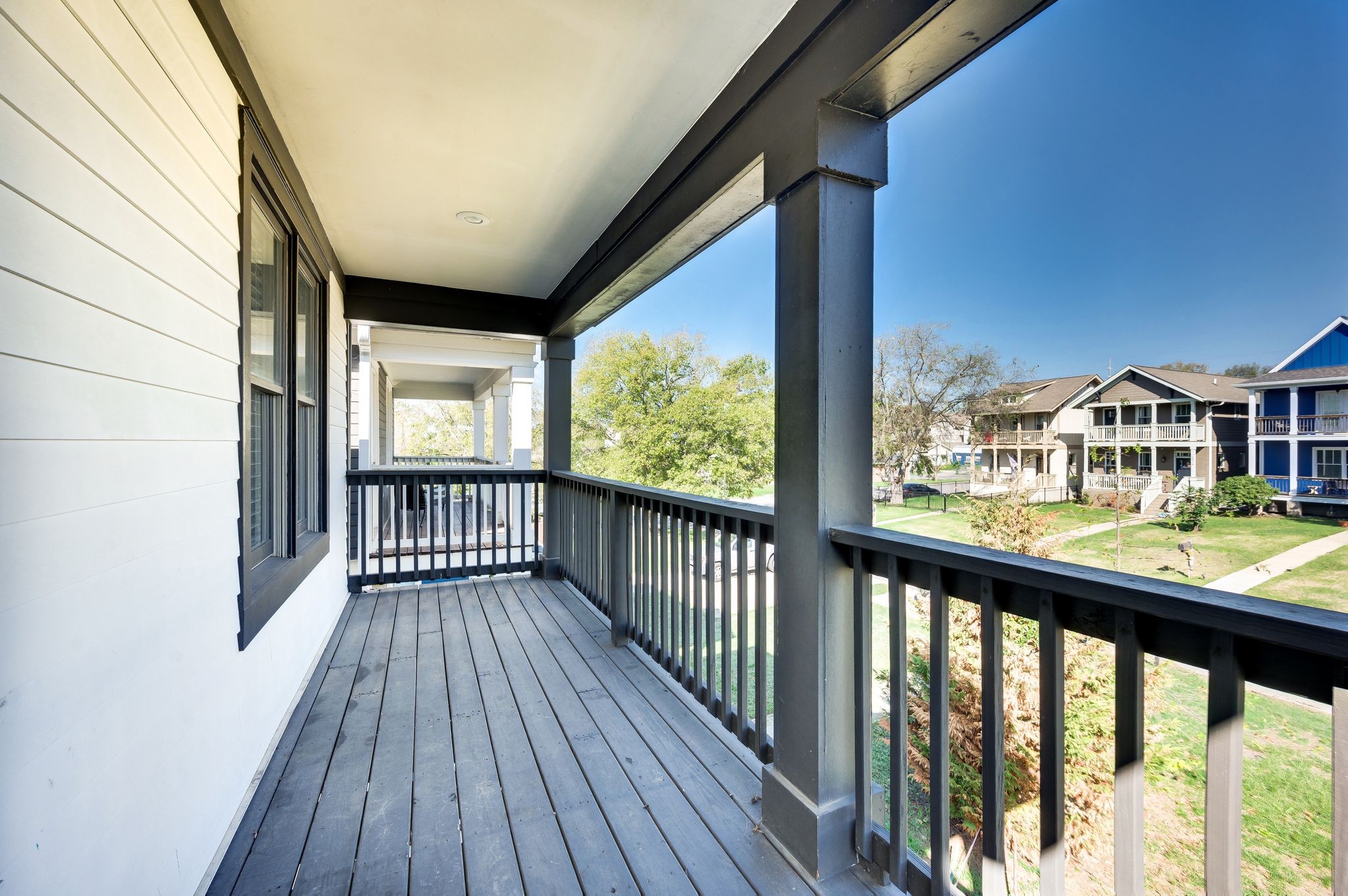 Nashville, Tennessee 37209, United States, 3 Bedrooms Bedrooms, ,3 BathroomsBathrooms,Residential,Active,40319