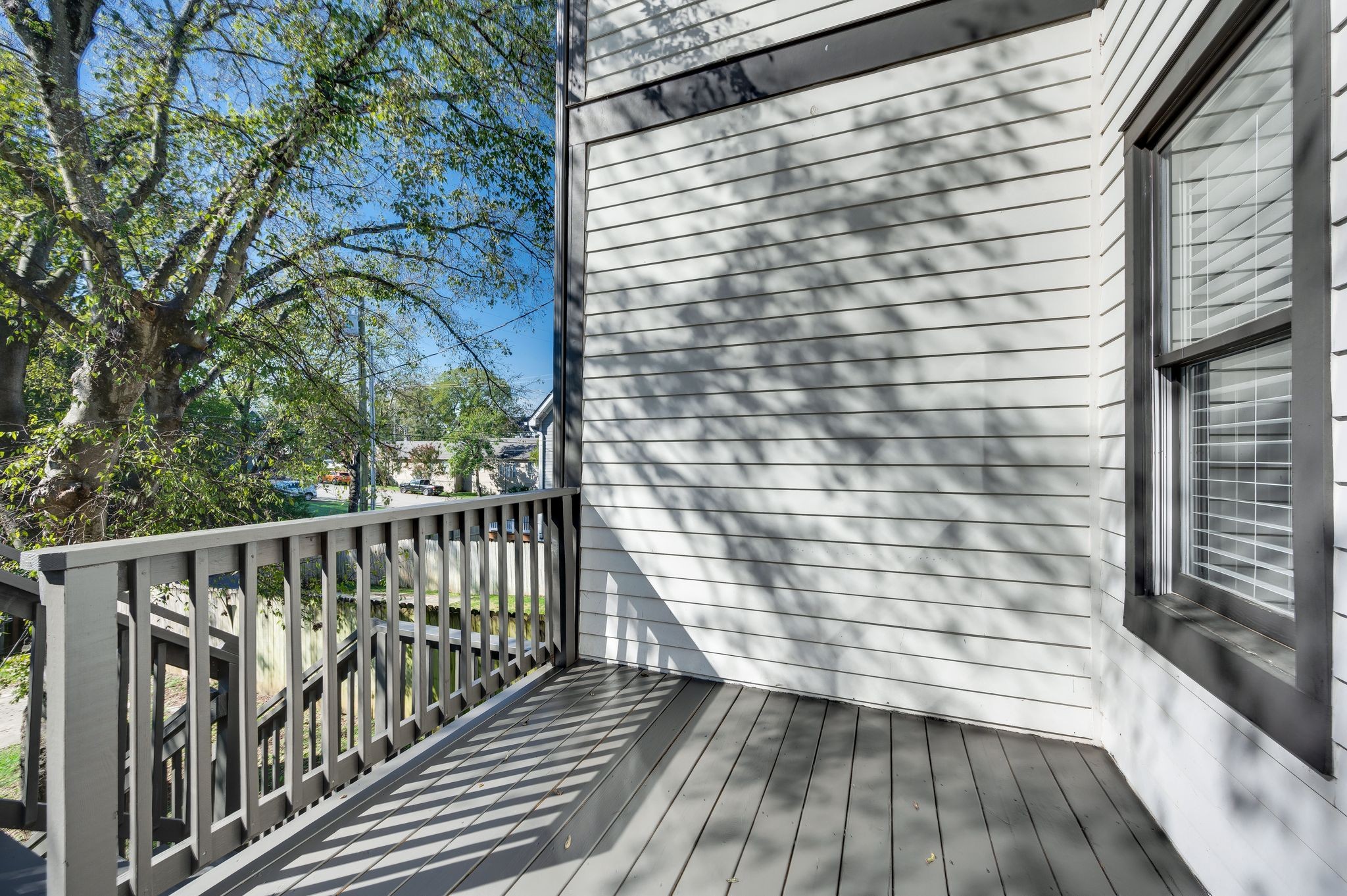 Nashville, Tennessee 37209, United States, 3 Bedrooms Bedrooms, ,3 BathroomsBathrooms,Residential,Active,40319