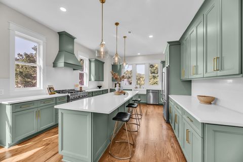 323 50th Ave N Nashville TN 37209