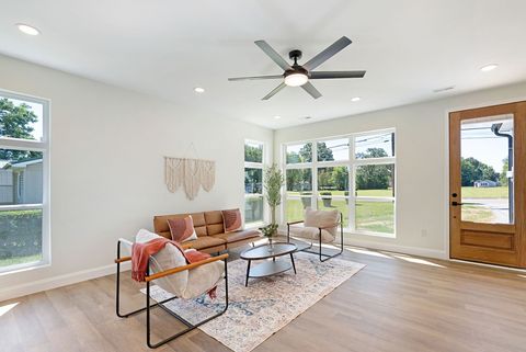 309 W Linden Ave Hohenwald TN 38462