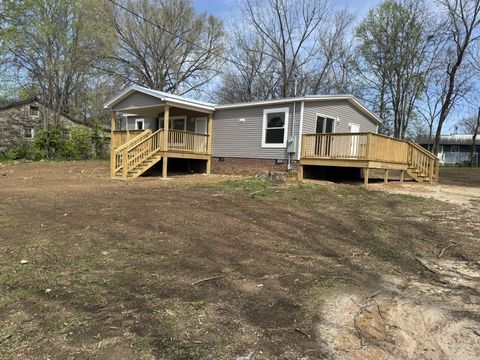 1101 McDonald St Fayetteville TN 37334