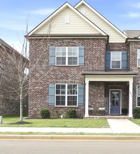 2913 Suzanne Landon Dr Murfreesboro TN 37130