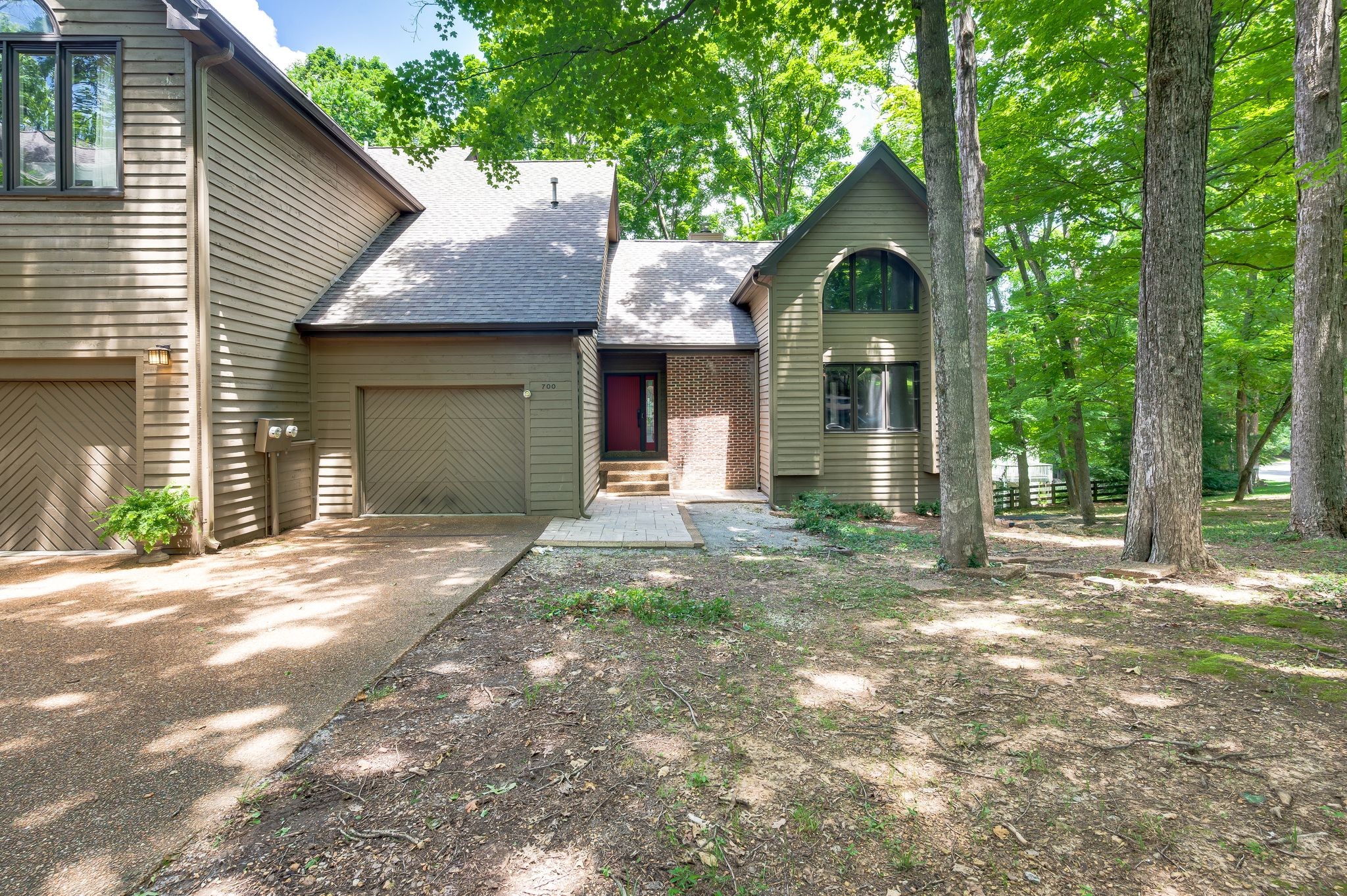 Nashville, Tennessee 37221, United States, 2 Bedrooms Bedrooms, ,2 BathroomsBathrooms,Residential,Active,165748