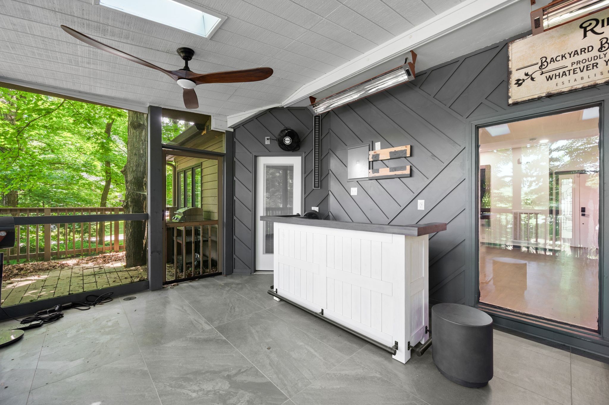 Nashville, Tennessee 37221, United States, 2 Bedrooms Bedrooms, ,2 BathroomsBathrooms,Residential,Active,165748