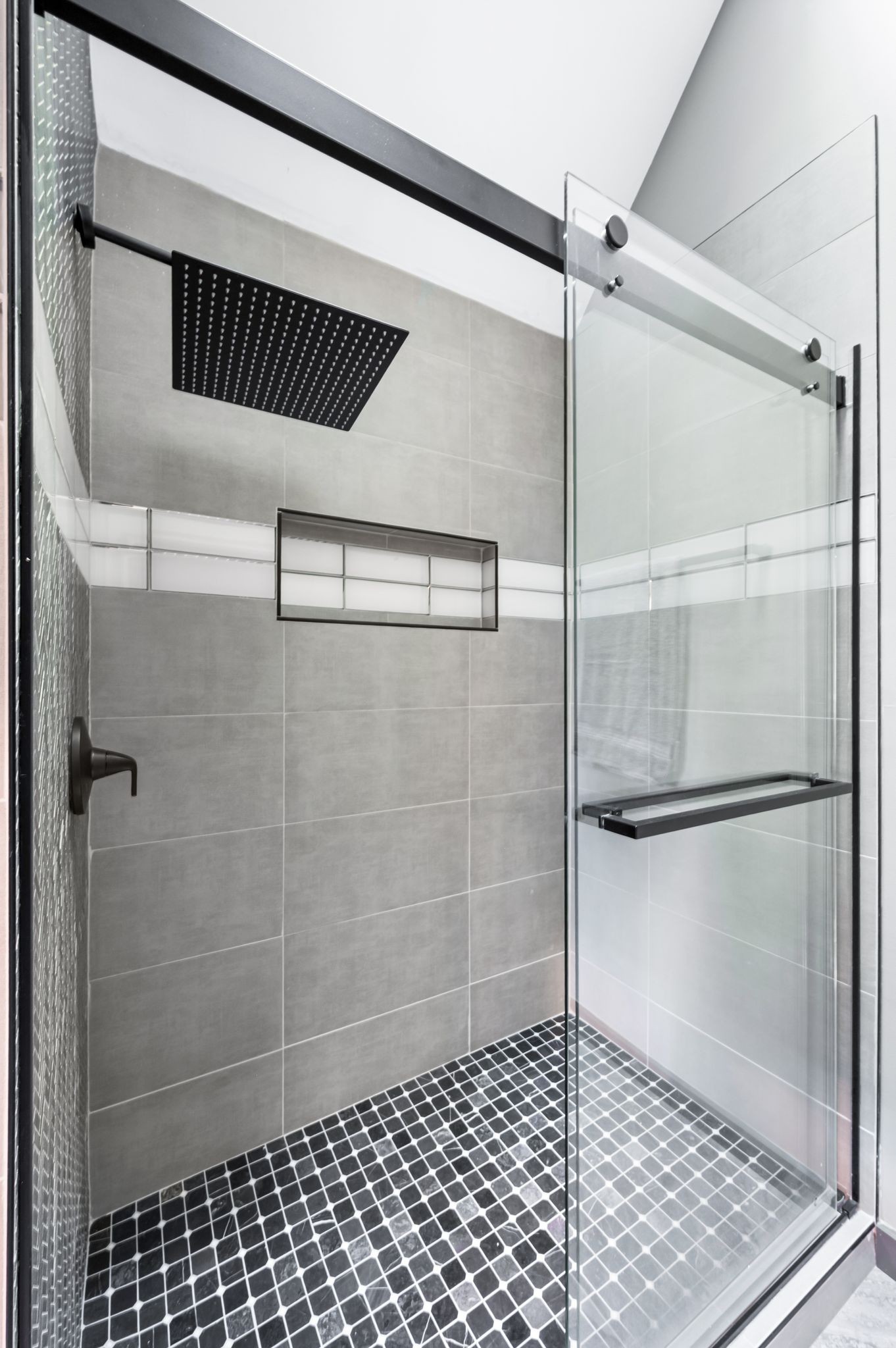 Nashville, Tennessee 37221, United States, 2 Bedrooms Bedrooms, ,2 BathroomsBathrooms,Residential,Active,165748