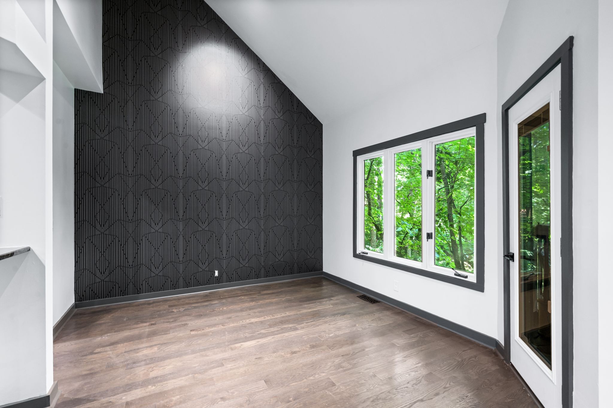 Nashville, Tennessee 37221, United States, 2 Bedrooms Bedrooms, ,2 BathroomsBathrooms,Residential,Active,165748