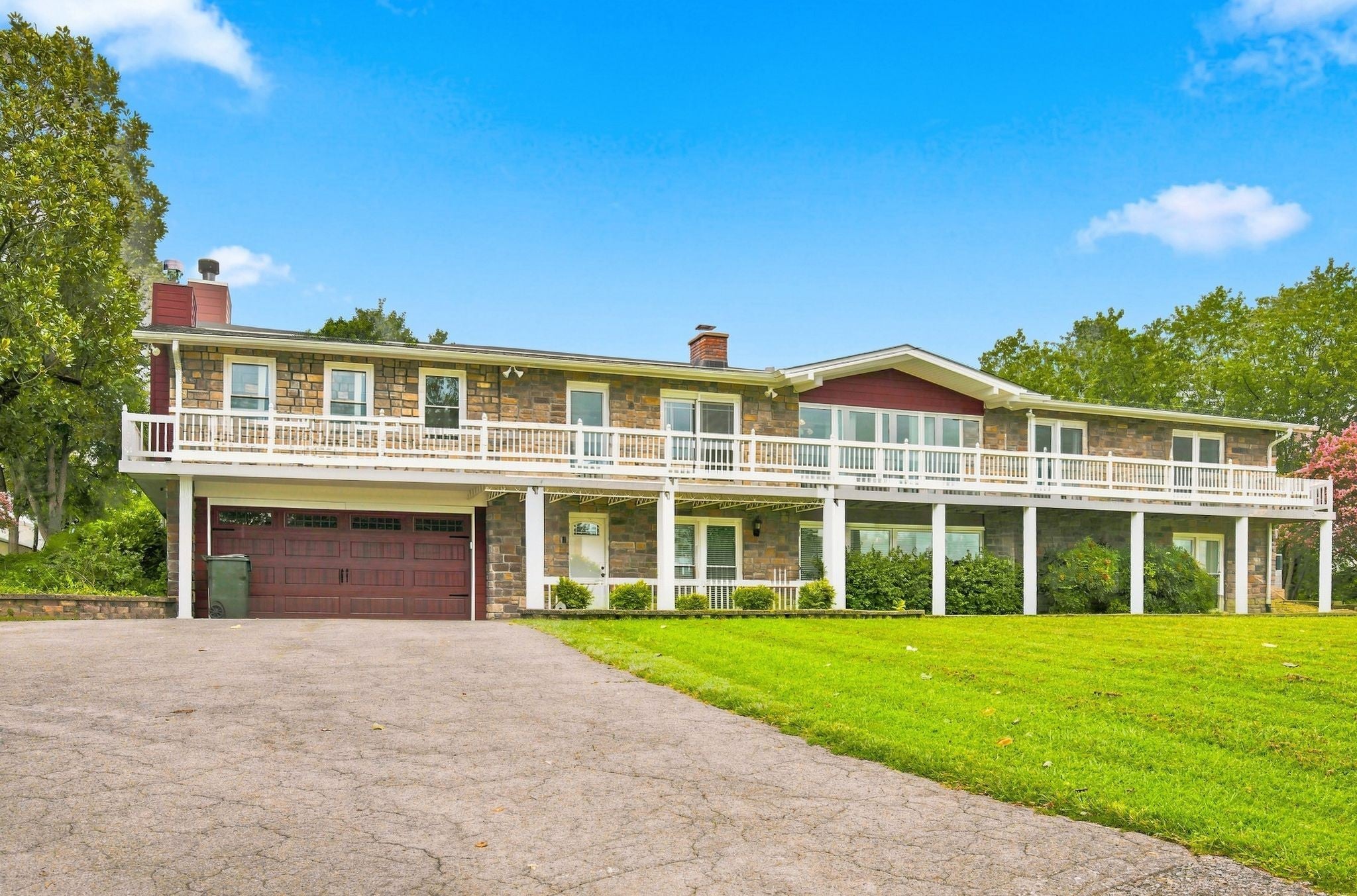 344 Peach Valley Rd